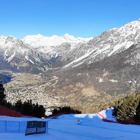 Апартаменты Nei Pra Бормио