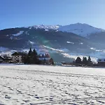 Nei Pra Apartment Bormio